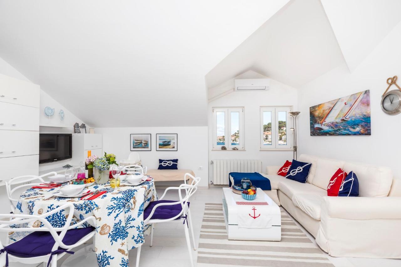Apartments Priko 63 マリ・ロシニュ エクステリア 写真