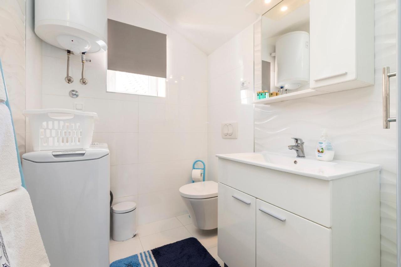 Apartments Priko 63 マリ・ロシニュ エクステリア 写真