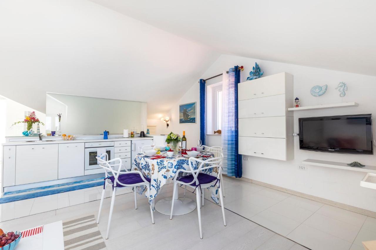 Apartments Priko 63 マリ・ロシニュ エクステリア 写真
